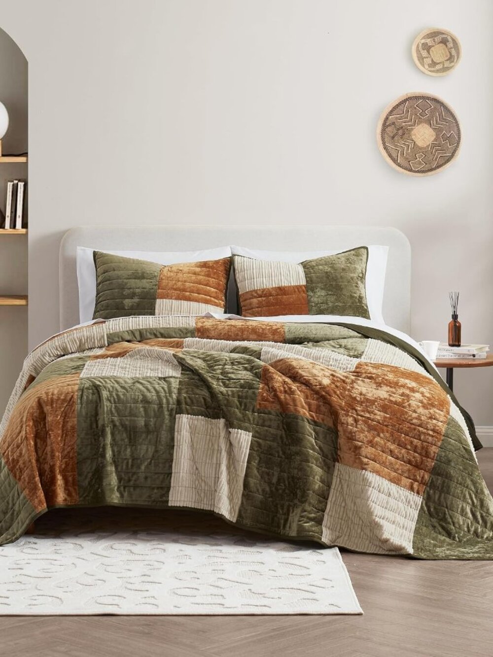 3-Piece Velvet Patchwork Quilt Set, King Striped Channel Stitch Green Quilt,Pet-